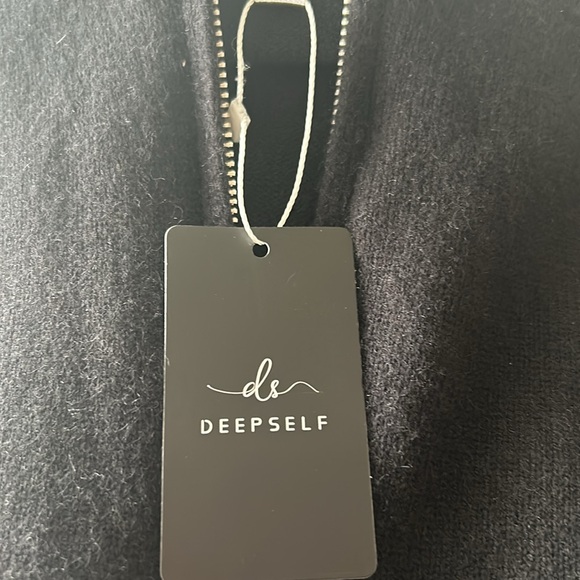 NWT Deep self woman’s sweater - Picture 12 of 12